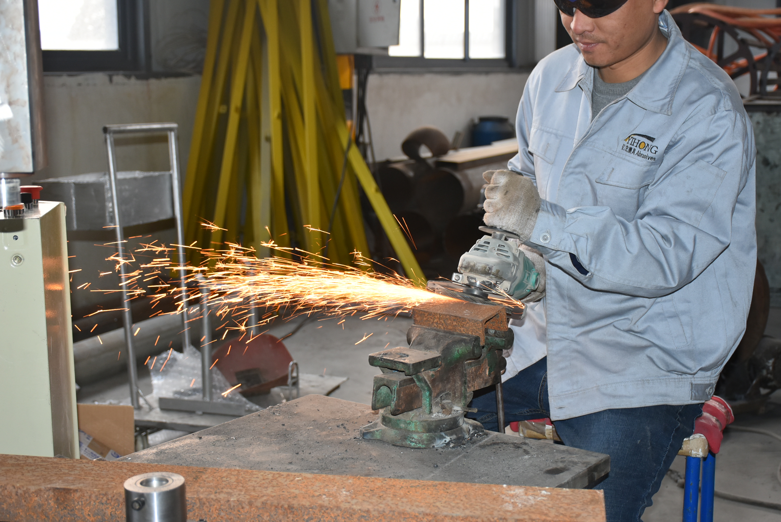 grinding wheel for workpiece