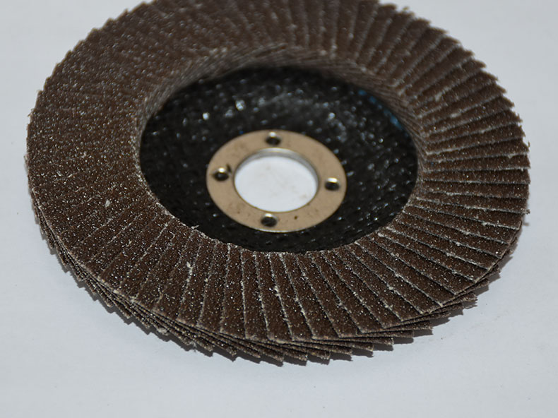 The features of calcined aluminium oxide_calcined AO flap disc_calcined AO flap wheel_calcined AO abrasive cloth