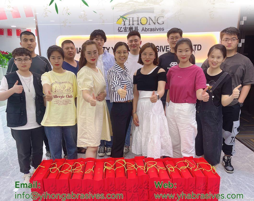 Yihong team.jpg