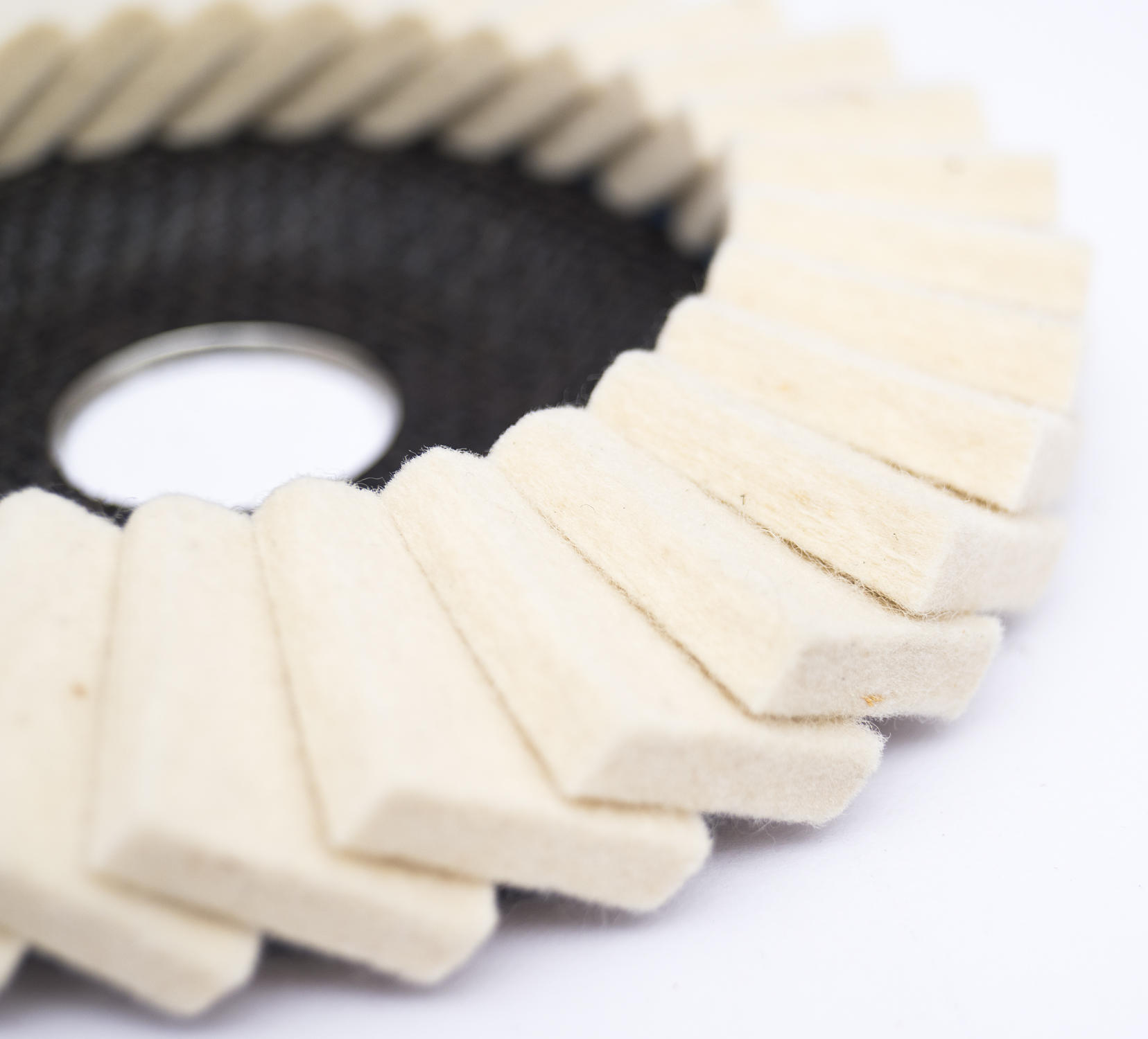 How to Ensure the Perfect Final Polish_felt disc_wool polishing wheel_sanding discs