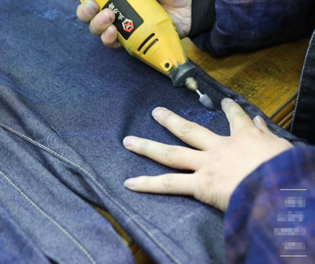sandpaper for trousers 4.jpg